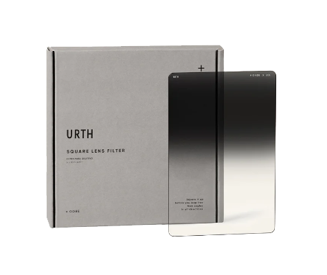 Urth 100 x 150mm Hard Graduated ND8 (3 Stop) Filter (Plus+)