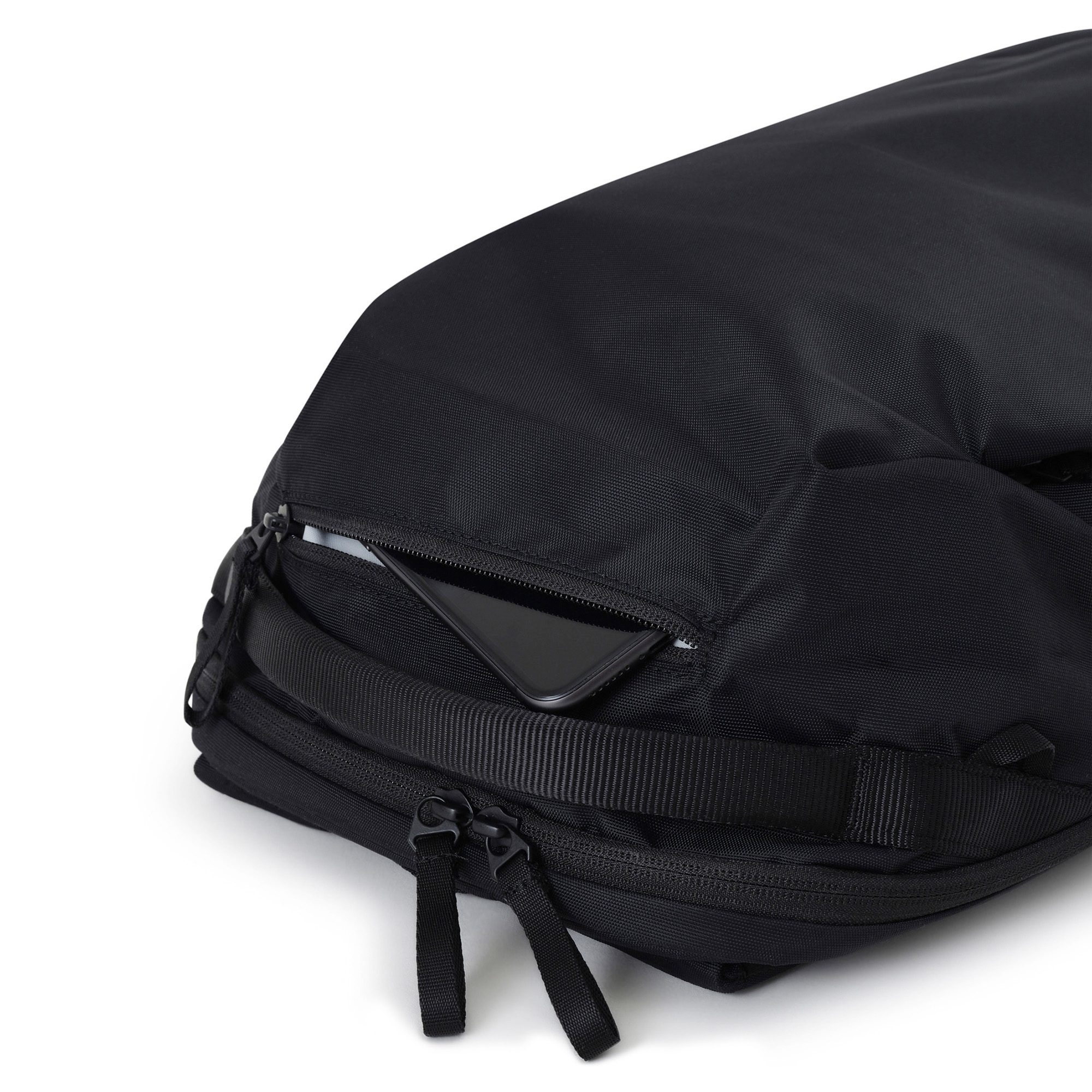 Urth Norite 24L Backpack + Camera Insert (Black)