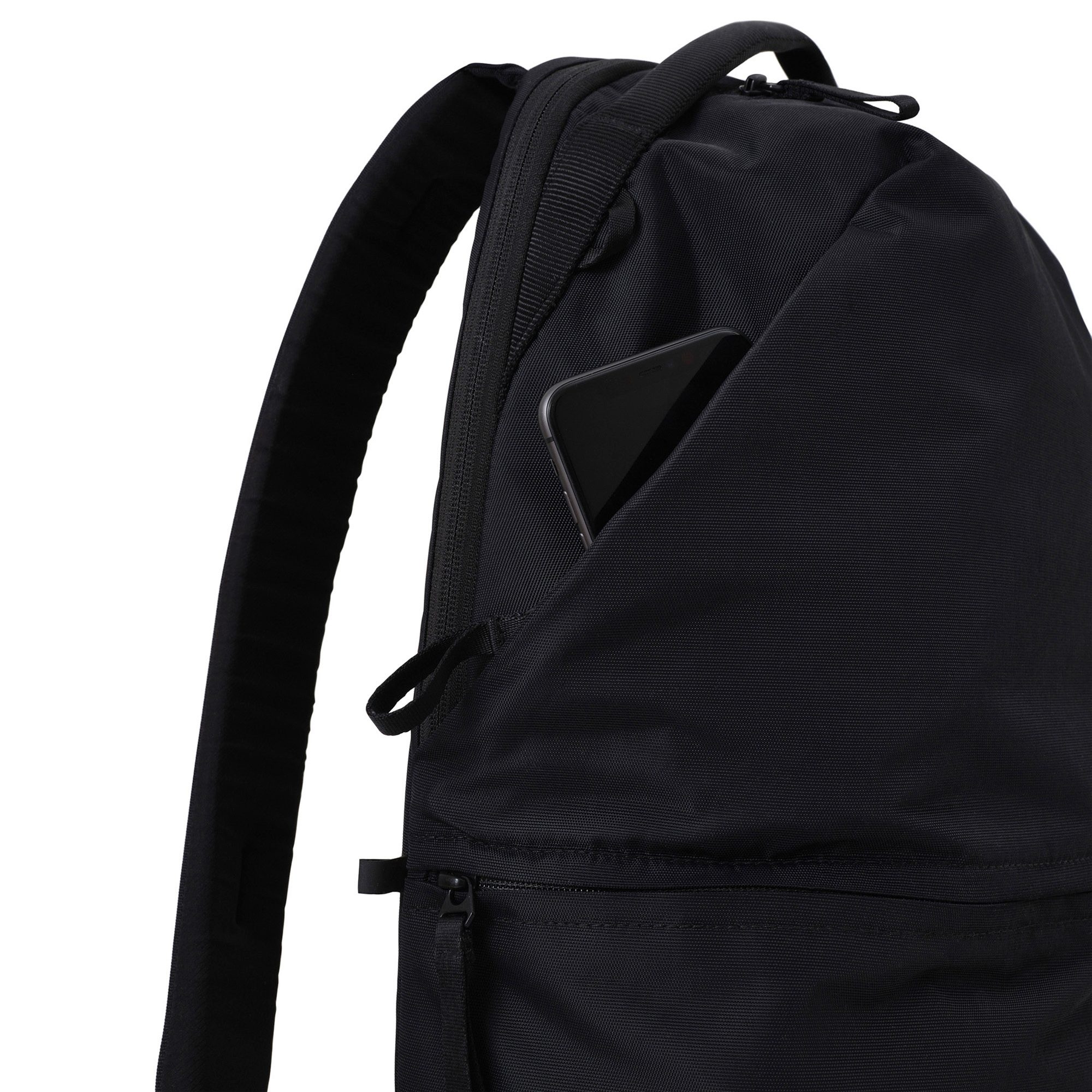 Urth Arkose 20L Backpack + Camera Insert (Black)